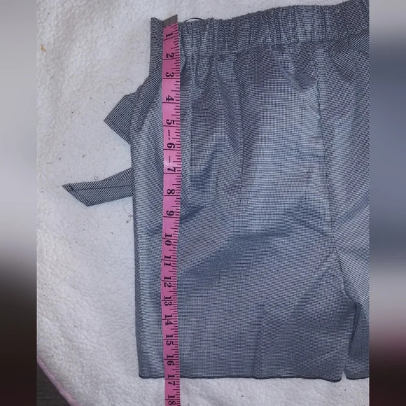 Free People Movement Houndstooth Faux Wrap Elastic Back Skort Size L NWT - Picture 4 of 7